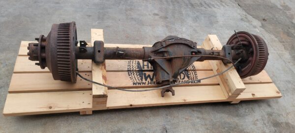 NOS GM Corporate 14 Bolt Rear axle - Image 8