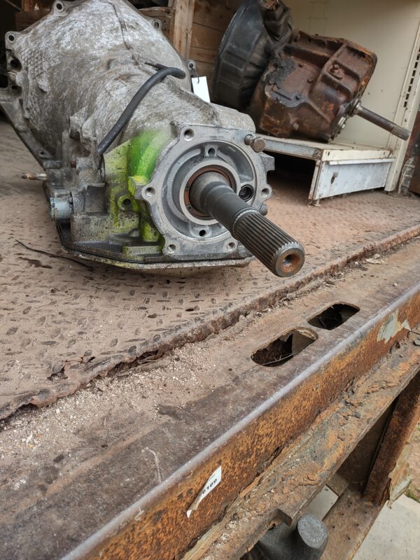 4L80-E  2WD Transmission - Image 3